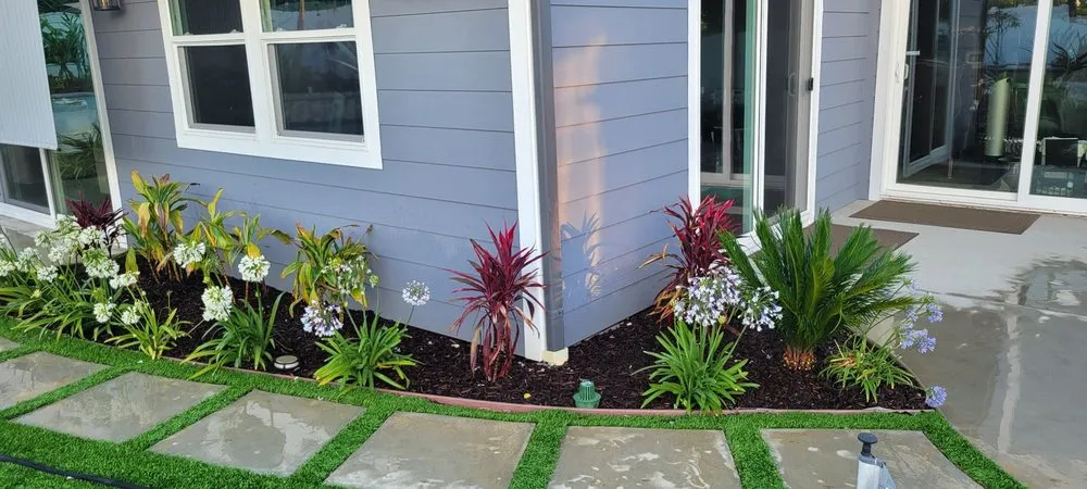 Custom lawn mowing service near you in Tustin, CA by Jorge Duarte Landscaping