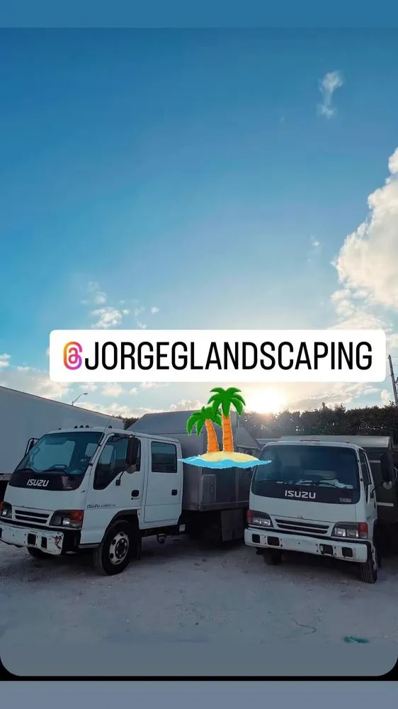 Custom landscape design with custom design in Miami Lakes, FL by Jorge G Landscaping