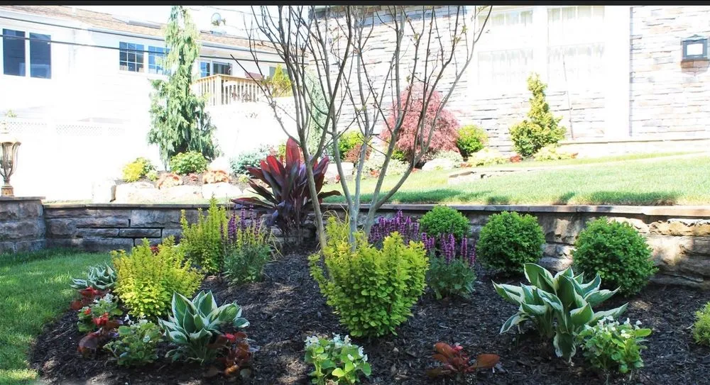 Local garden landscaping for year-round maintenance in Levittown, NY by Jorge Landscaping