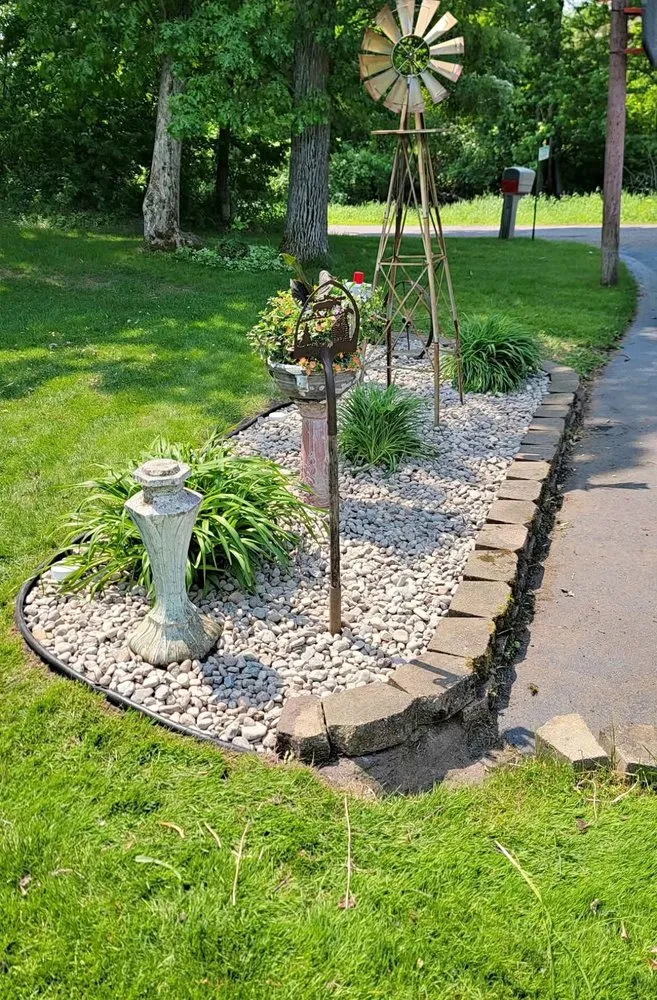 Local residential landscaping in Minneapolis, MN - Jorge Landscaping Maintenance Garden