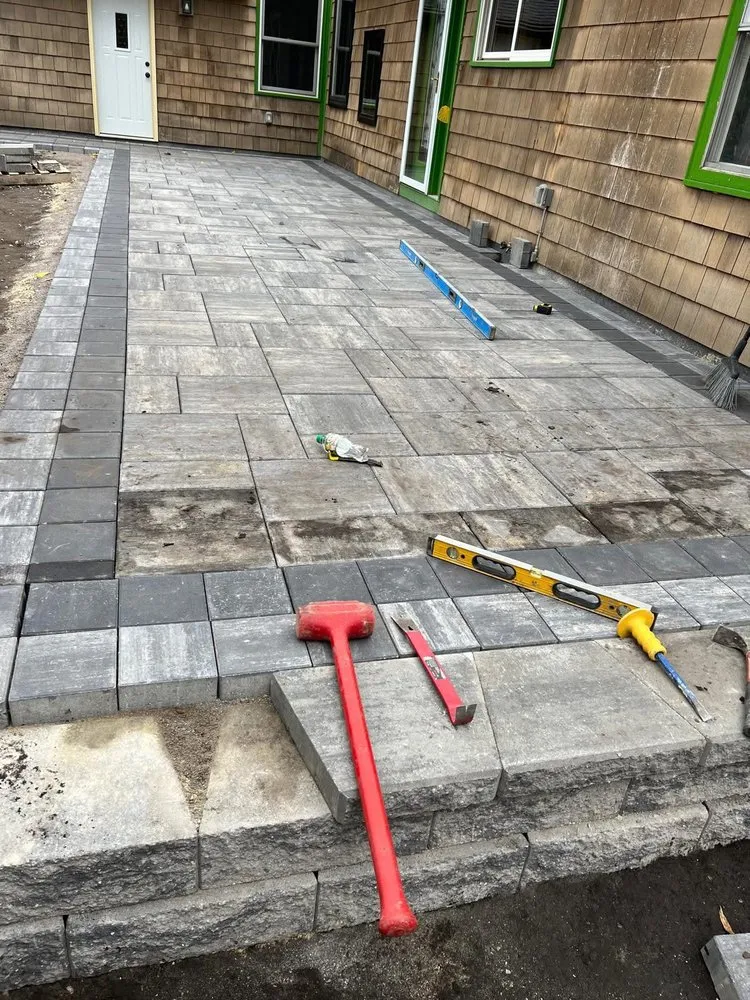 Custom lawn mowing service for homes across Minneapolis, MN - Jorge Landscaping Maintenance Garden