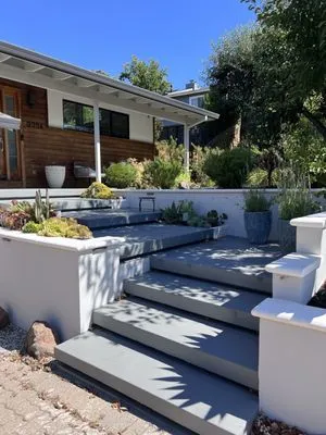 Jorge Landscaping Logo