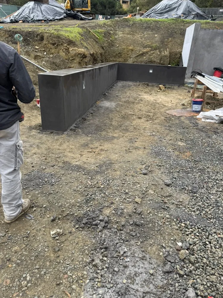 Custom landscape design for residential properties in San Mateo, CA by Jorge Landscaping y Garden