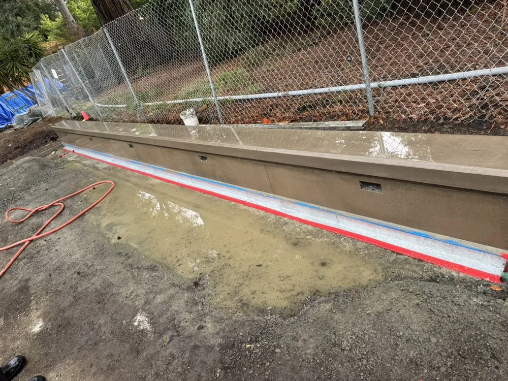 Custom yard maintenance with custom design across San Mateo, CA - Jorge Landscaping y Garden