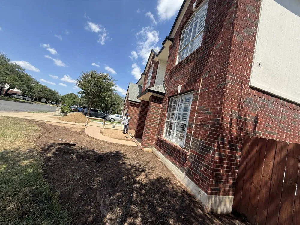 Custom landscape design experts serving Austin, TX - Jorge lopez Lawn Care & Landscaping