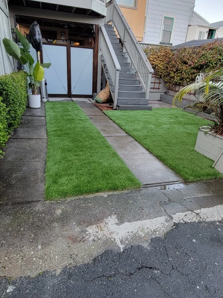 Local lawn care service near you in East Palo Alto, CA by Jorge Lopez Professional Landscaping Services