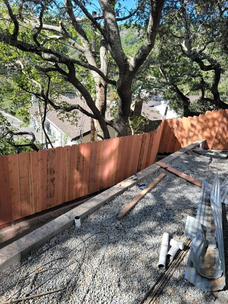 Expert garden landscaping in East Palo Alto, CA by Jorge Lopez Professional Landscaping Services