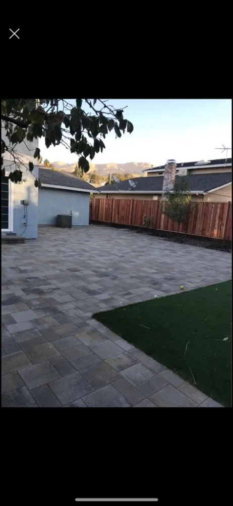 Professional outdoor landscaping in Firebaugh, CA by Jorge López Landscaping