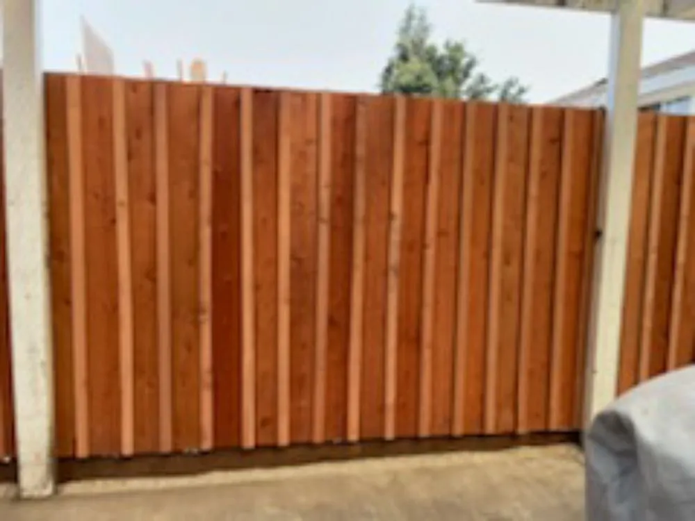 Affordable yard maintenance for residential properties across Firebaugh, CA - Jorge López Landscaping