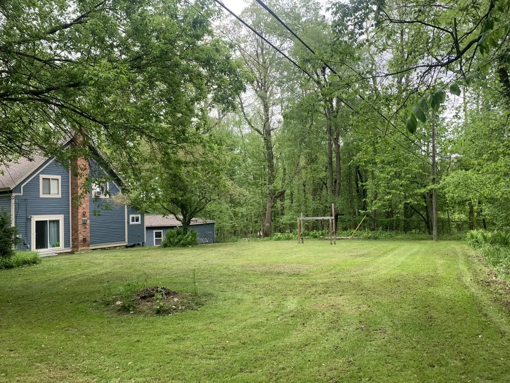 Expert lawn care service in Warren, MI by Jorge’s Home Fair Care