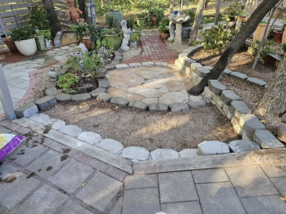 Expert lawn care service in Yukon, OK by Jorge's Lawn Care and Landscape