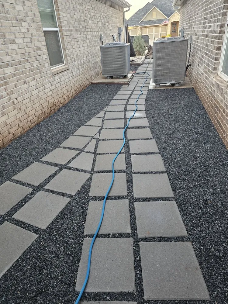 Custom yard cleanup service in Yukon, OK - Jorge's Lawn Care and Landscape