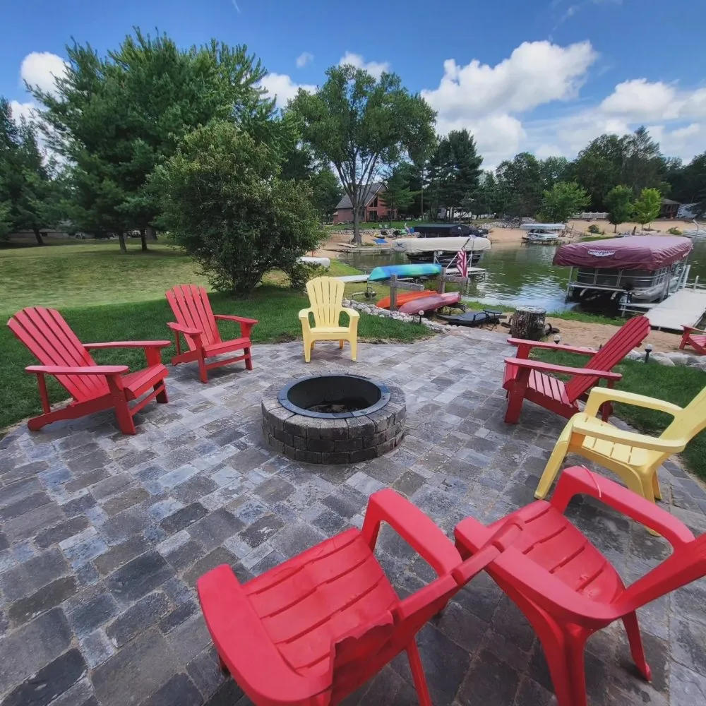 Local outdoor landscaping experts serving Colby, WI - Jorge's Lawn Care