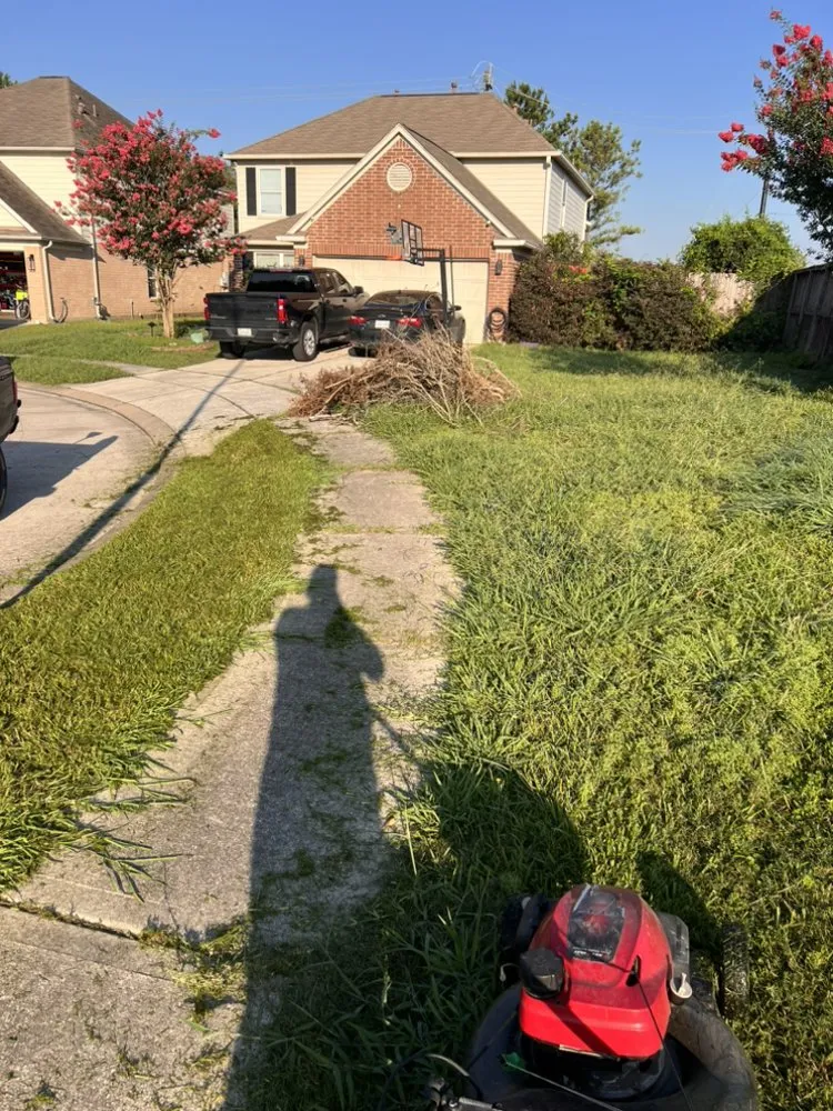 Trusted landscape design in Houston, TX by Jorge’s Lawn Care
