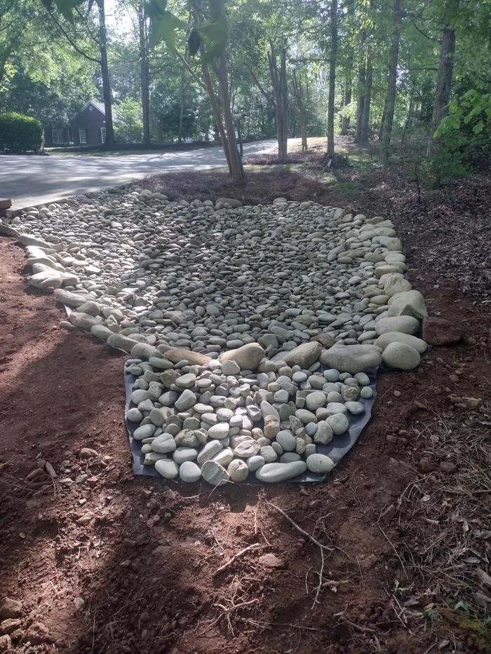 Professional lawn mowing service in Athens, GA - JorgeScapes