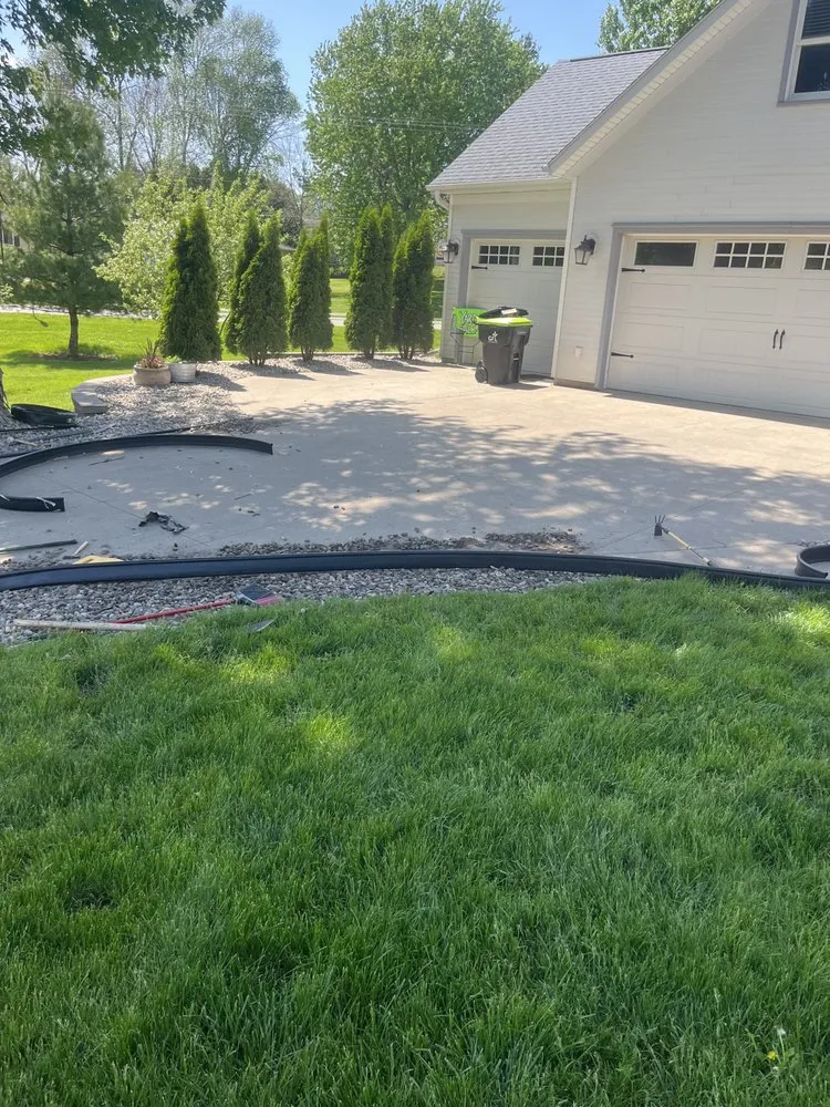 Reliable lawn mowing service for outdoor upgrades in West Concord, MN by José López Lawn Care Services