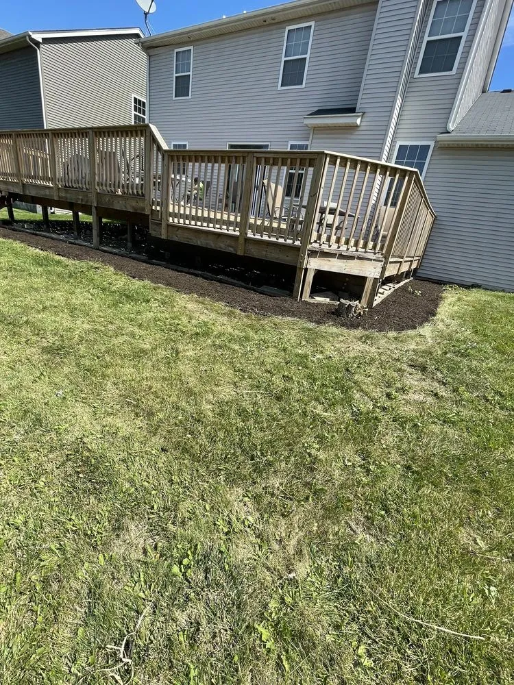 Trusted yard cleanup service experts serving Aurora, IL - Jose & F Lanscaping