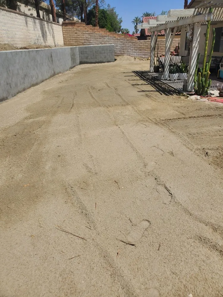 Affordable yard maintenance experts serving Cathedral City, CA - Jose Acosta Landscaping & Junk Removing