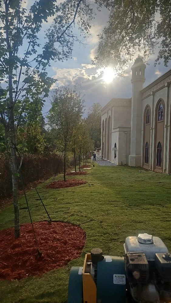 Professional landscaping services in lilburn, GA by Jose Aguilar Lawn Service