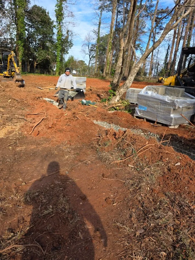 Professional residential landscaping in lilburn, GA by Jose Aguilar Lawn Service