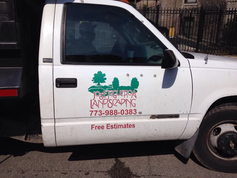 Local garden landscaping with custom design in Skokie, IL by Jose Figueroa Landscaping