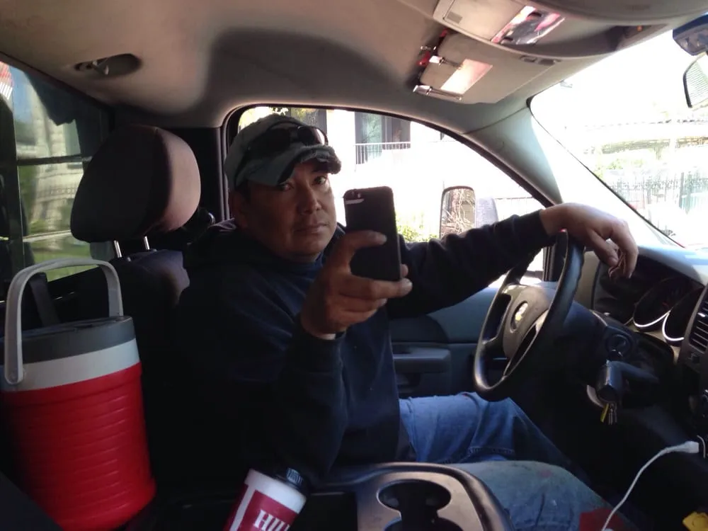 Reliable lawn care service experts serving Skokie, IL - Jose Figueroa Landscaping