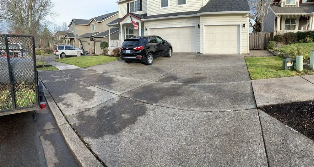 Custom landscape design experts serving Sherwood, OR - Jose G Avilas Landscape Maintenance