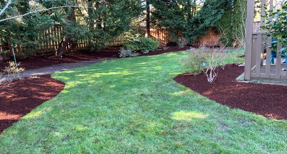 Custom yard maintenance for year-round maintenance in Sherwood, OR by Jose G Avilas Landscape Maintenance