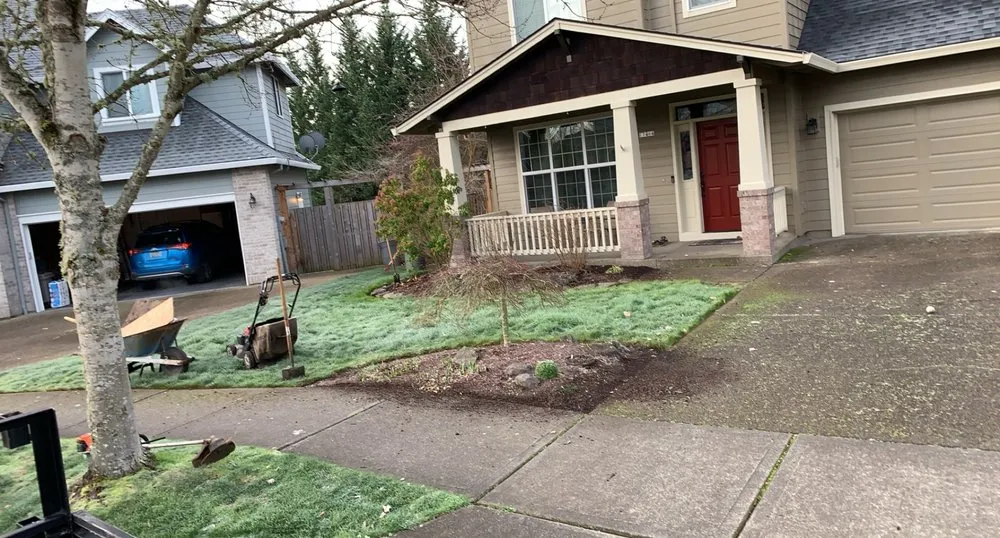 Expert garden landscaping with custom design in Sherwood, OR by Jose G Avilas Landscape Maintenance