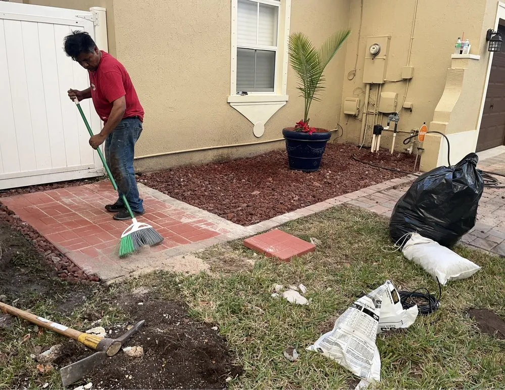 Trusted yard cleanup service for year-round maintenance in Homestead, FL by Jose G Mendoza Moreno
