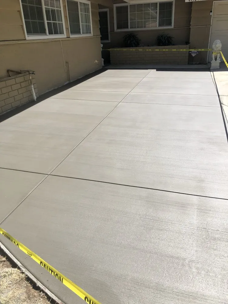 Top-rated lawn care service experts serving Littlerock, CA - Jose Gonzalez Landscape