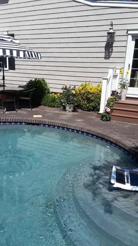 Reliable residential landscaping experts serving Long Beach, NY - Jose H Landscaping