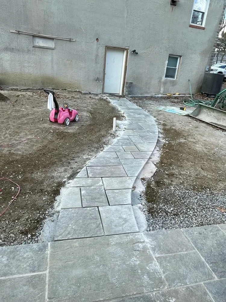 Affordable yard cleanup service for homes across Annapolis, MD - Jose Landscaping