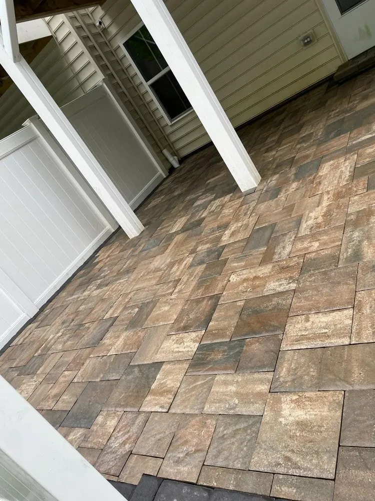 Professional lawn care service for year-round maintenance across Annapolis, MD - Jose Landscaping