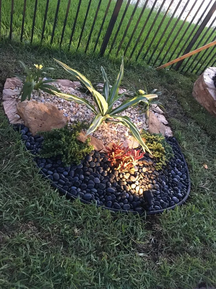 Custom lawn mowing service in Boca Raton, FL - Jose Landscaping