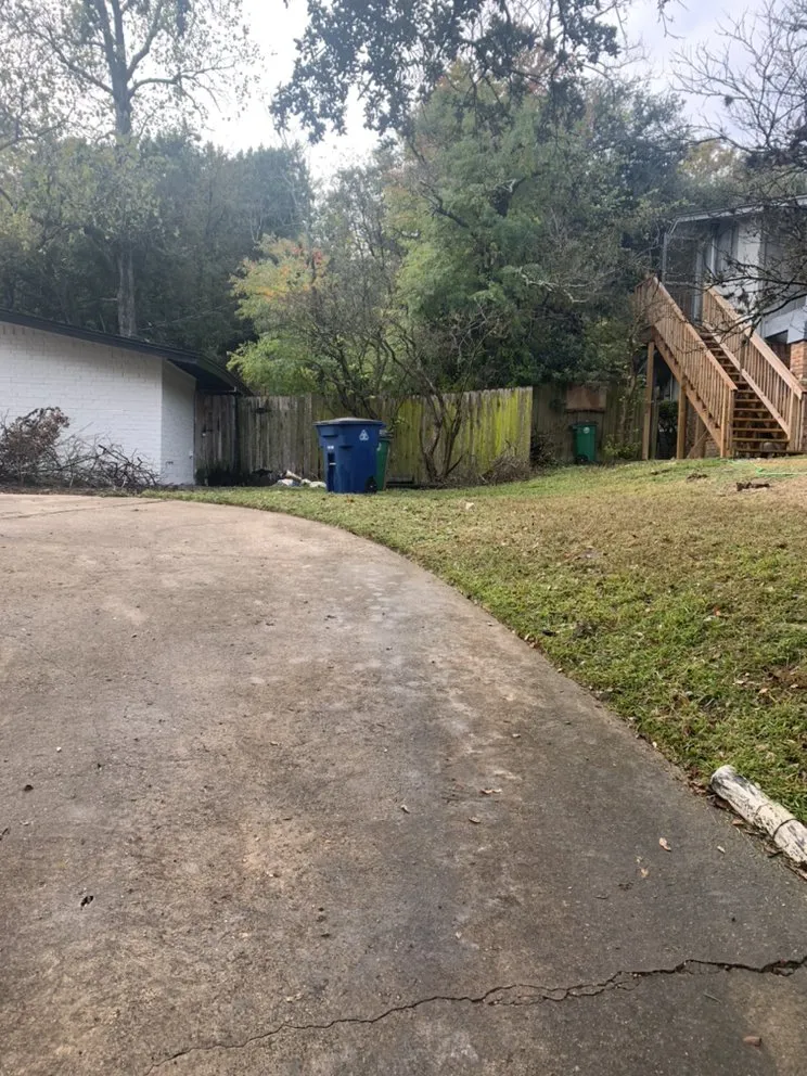 Reliable lawn care service with custom design in Elgin, TX by Jose Landscaping