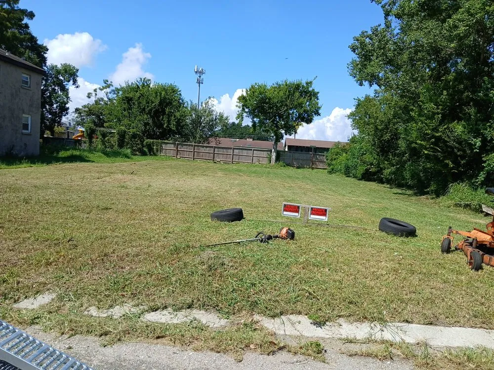 Custom outdoor landscaping in New Orleans, LA - Jose Landscaping