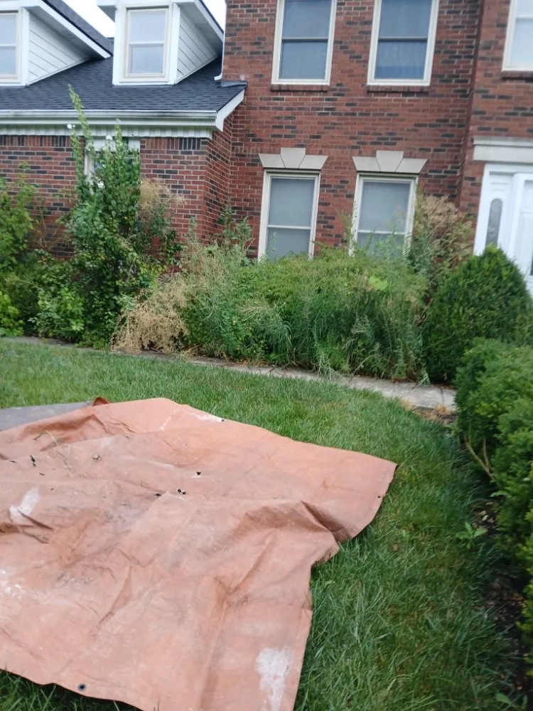 Local lawn mowing service for beautiful yards in Obetz, OH by Jose Landscaping