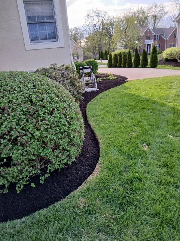 Expert yard maintenance for beautiful yards in Obetz, OH by Jose Landscaping
