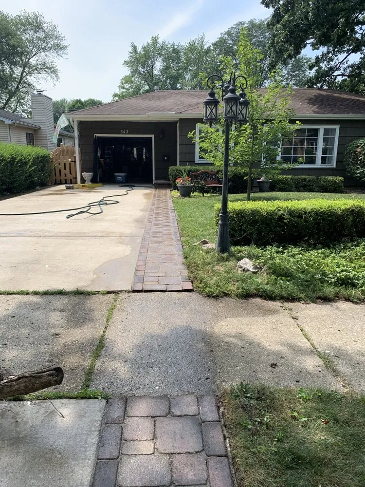 Trusted yard cleanup service for residential properties across South Elgin, IL - Jose Landscaping