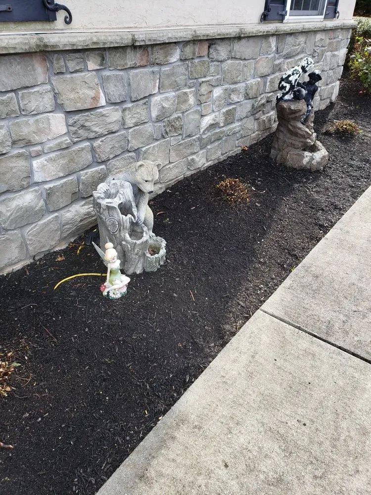 Top-rated yard maintenance experts serving Lebanon, PA - Jose Lawn Care