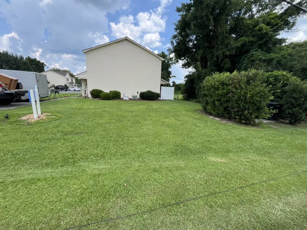 Custom garden landscaping in Rose Hill, NC - Jose Lawn Care Service