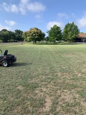 Jose Lawn Service Logo