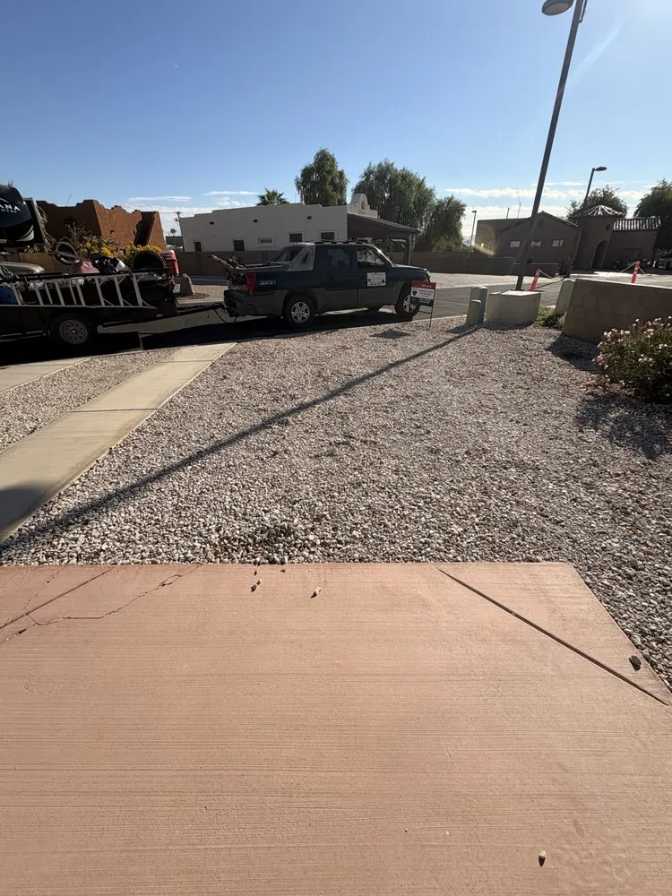 Affordable yard cleanup service in Yuma, AZ by Jose Ledezma Landscaping