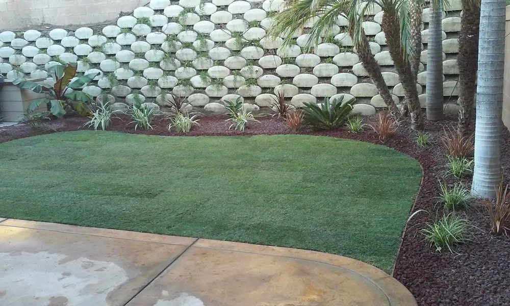 Affordable residential landscaping in Ventura, CA by Jose Medina Landscaping