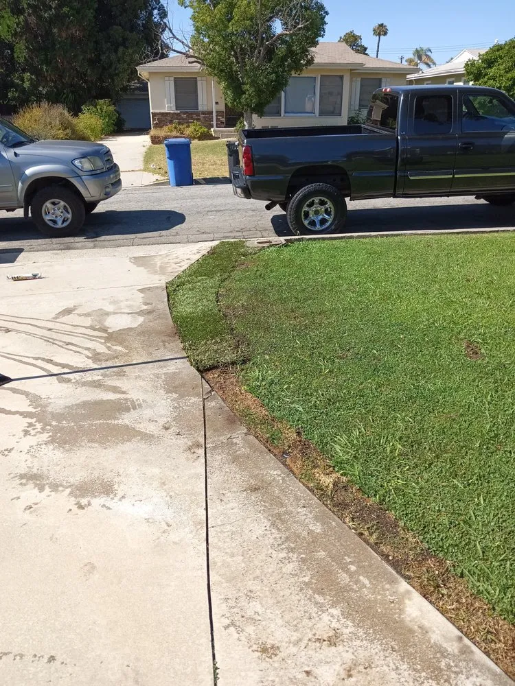 Trusted landscaping services in Garden Grove, CA - Jose Raymundo Gardening