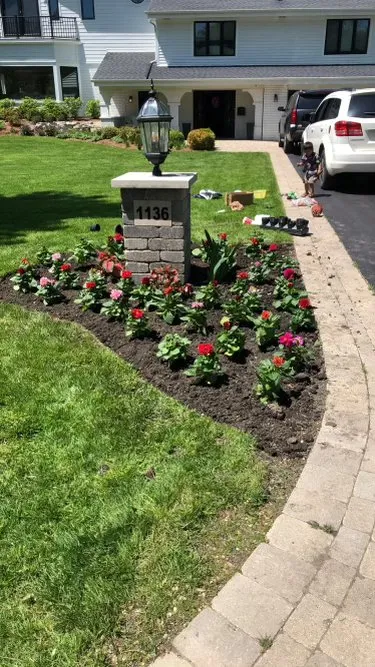 Custom garden landscaping for beautiful yards across Evanston, IL - Jose The Grass Barber
