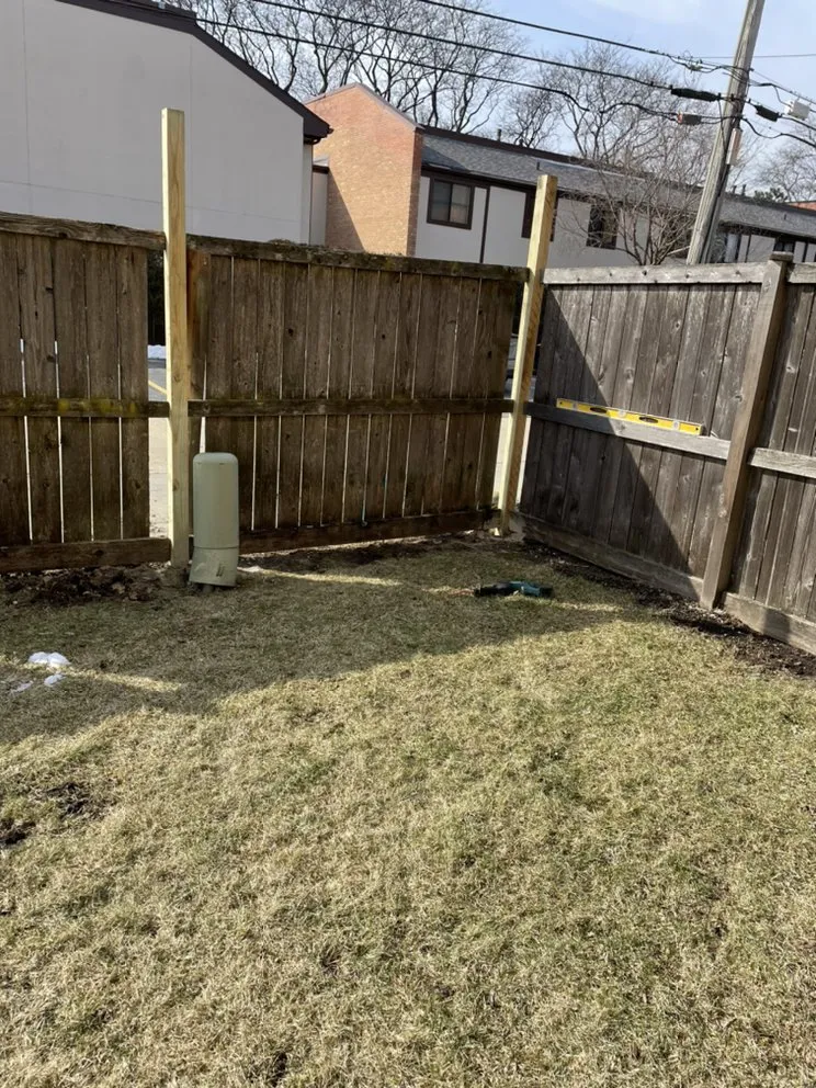 Top-rated residential landscaping experts serving Evanston, IL - Jose The Grass Barber