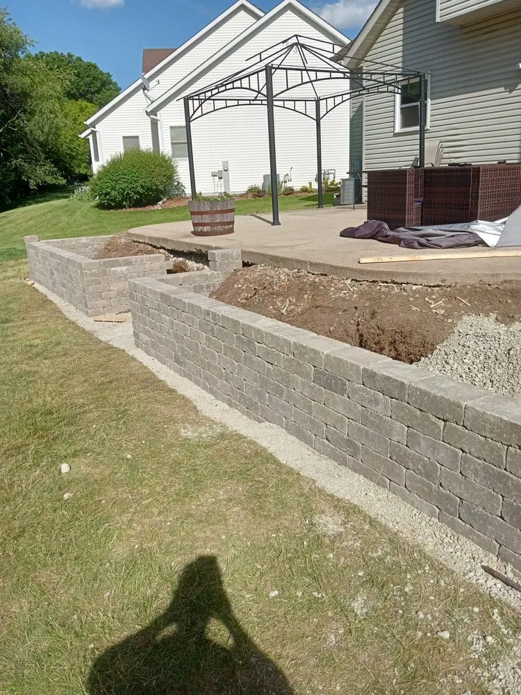 Trusted garden landscaping in Lake Mills, WI - Jose Tree Service