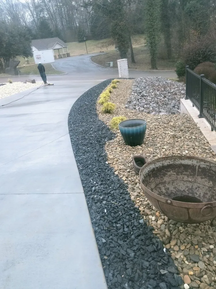 Affordable lawn care service in Knoxville, TN - Joseph Landscaping and Irrigation